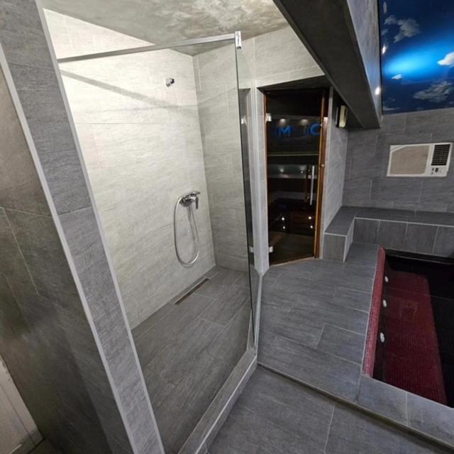 Olympic Wellness & Spa Hotel Belgrade Extérieur photo